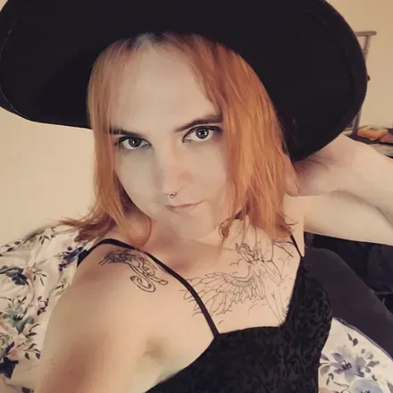 OnlyFans cuenta izzyhasasecret avatar 1