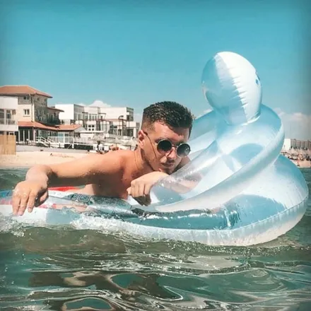 OnlyFans account  u162270723 header 2