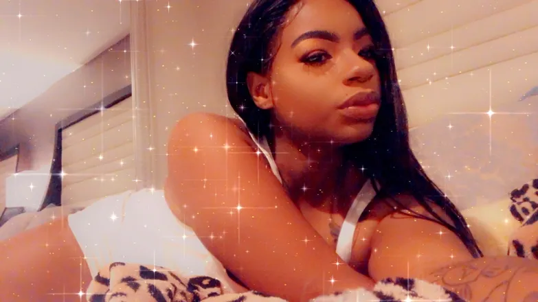 OnlyFans cuenta nixxi304 header 2