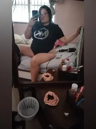 OnlyFans account  aslly avatar 1