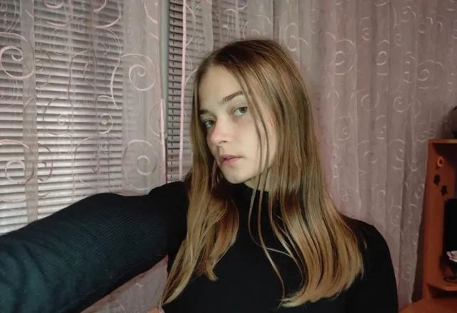 OnlyFans cuenta happyemily18 header 2