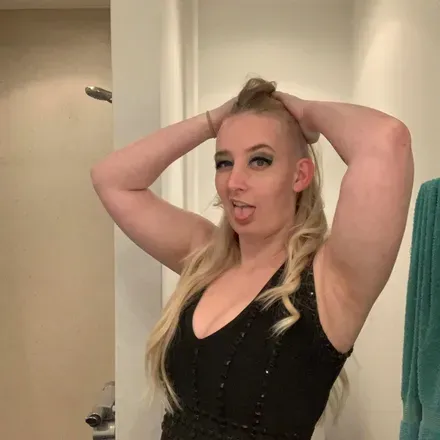 OnlyFans cuenta shieldmaidenn avatar 1