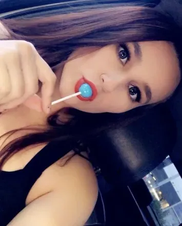 OnlyFans cuenta xoxoxomiilf avatar 1
