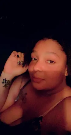 OnlyFans cuenta tiffie_fierce header 2