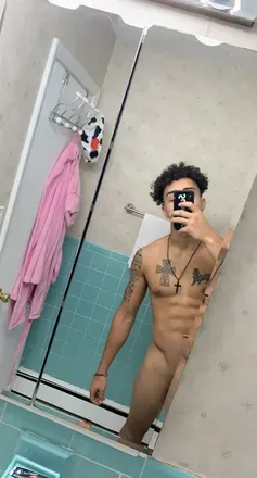 OnlyFans account  dylan132 avatar 1