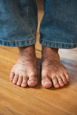 OnlyFans cuenta hairyfeetguyof avatar 1