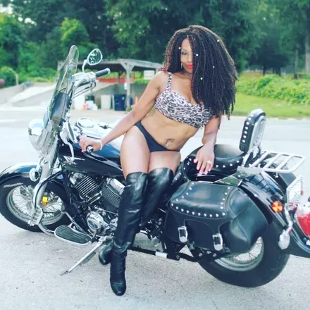 OnlyFans cuenta bikerbarbie69 avatar 1