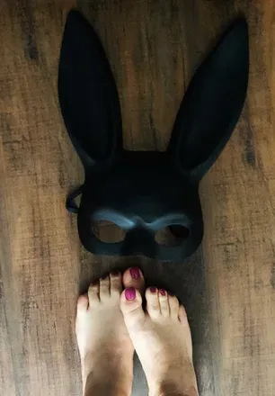 OnlyFans cuenta chubbybunnytoes header 2
