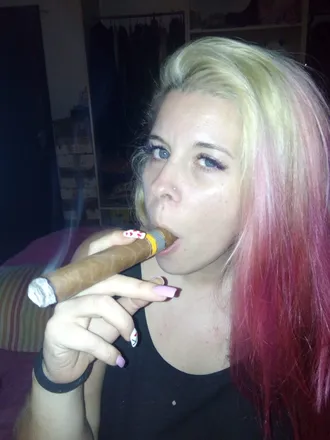 OnlyFans cuenta kataleya_88 header 2
