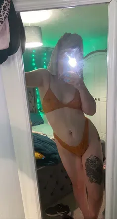 OnlyFans account  luceemma avatar 1