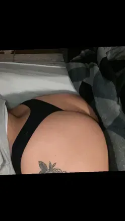 OnlyFans account  natita21 header 2