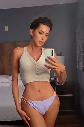 OnlyFans account  karla78036794 header 2