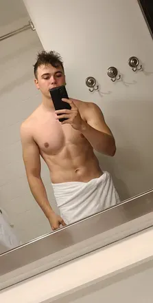 OnlyFans account  prettyboy71 avatar 1