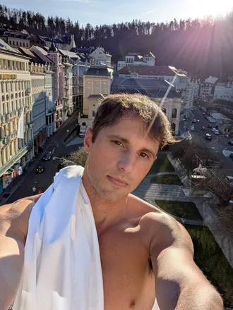 OnlyFans account  athleteguy55555 header 2