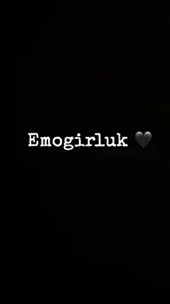 OnlyFans cuenta emogirluk header 2