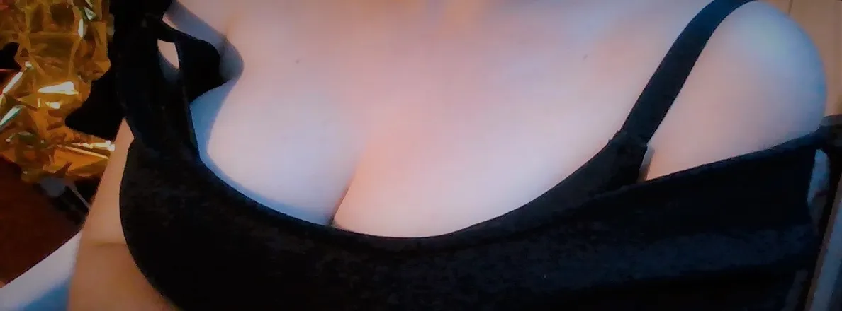 OnlyFans cuenta galaxiaaventurera69 header 2