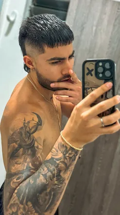 OnlyFans of juanjom_69