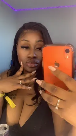 OnlyFans cuenta hisspoiledbrattt avatar 1