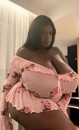 OnlyFans account  tyrabeckybuilt avatar 1