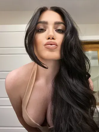 OnlyFans cuenta mariaheliza header 2