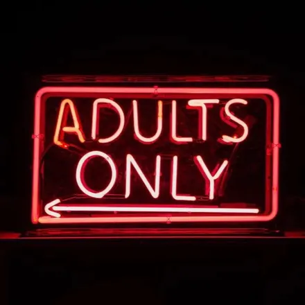 OnlyFans cuenta thatshithit header 2