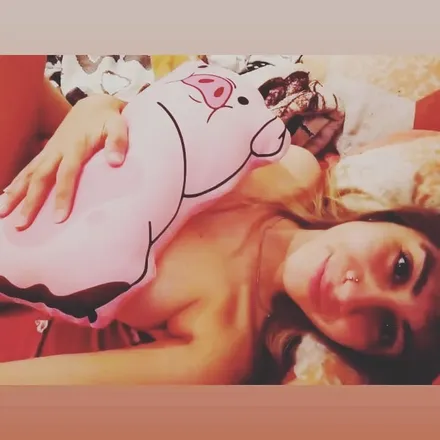 OnlyFans cuenta nannibrighstar header 2