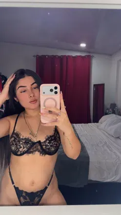 OnlyFans account  ladesiempre_04 avatar 1