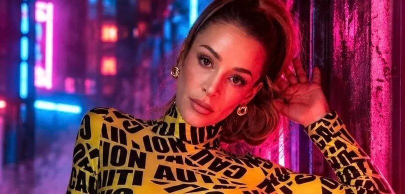 OnlyFans account  emmahixofficial header 2