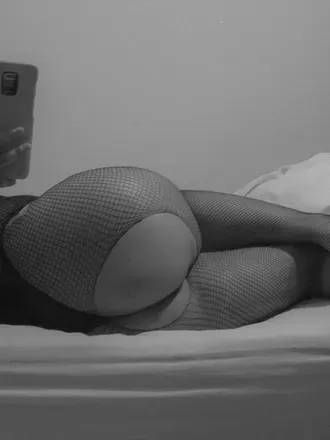 OnlyFans cuenta karenn3 header 2