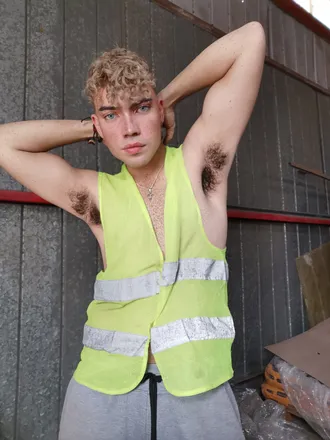 OnlyFans cuenta zutroxxx2023 header 2