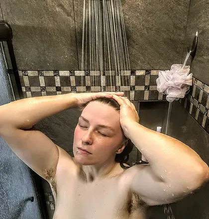 OnlyFans cuenta rozziefozzie avatar 1