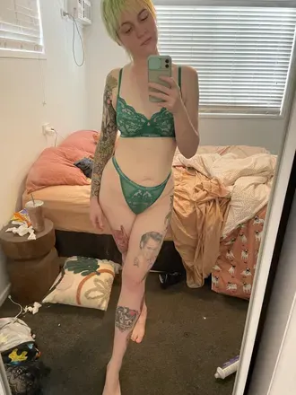 OnlyFans cuenta watermelonsushi33 avatar 1