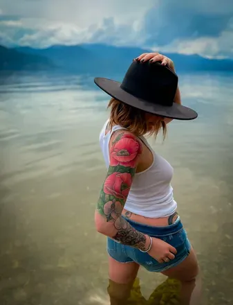 OnlyFans cuenta sassytink avatar 1