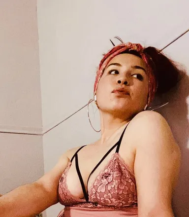 OnlyFans account  trace.630 header 2
