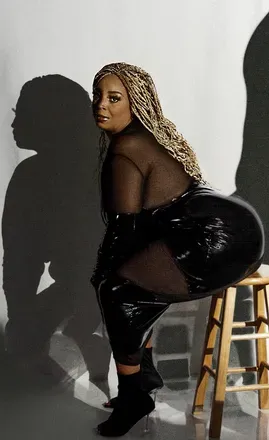 OnlyFans cuenta monaethamfknstallion avatar 1