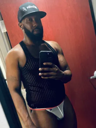 OnlyFans account  masterj1027 avatar 1