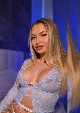 OnlyFans of natalie.wayne