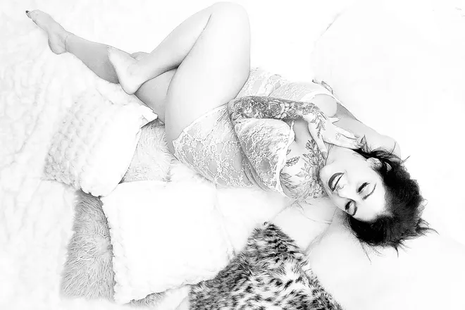 OnlyFans account  chestyveronika header 2