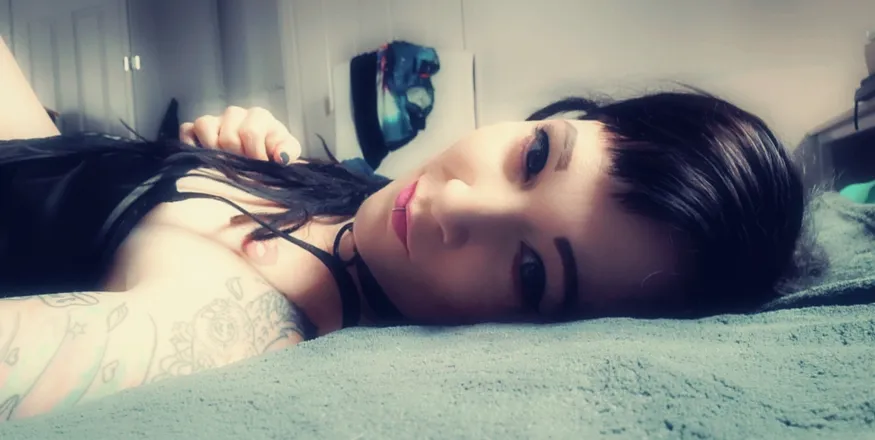 OnlyFans cuenta queenalicemori header 2