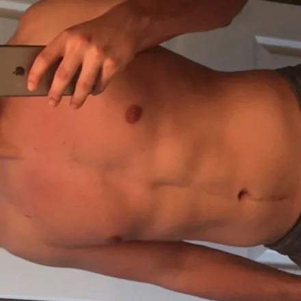 OnlyFans cuenta average_since1995 header 2