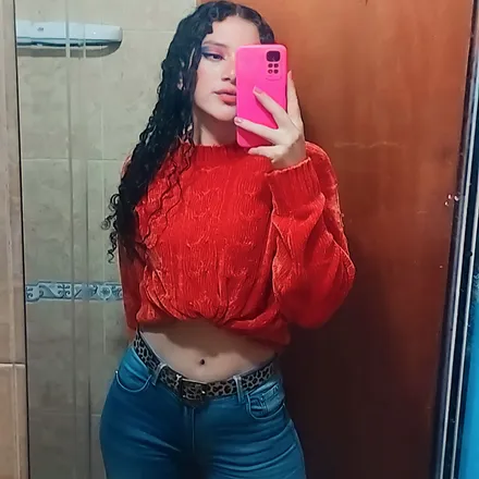 OnlyFans cuenta yura_08 header 2
