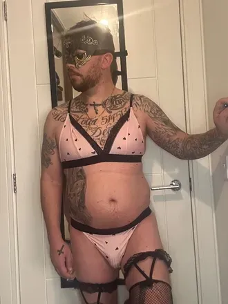 OnlyFans cuenta maskedtrouble avatar 1