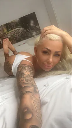 OnlyFans cuenta grace-vegas header 2
