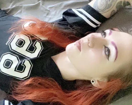 OnlyFans cuenta alice_leeann avatar 1