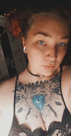 OnlyFans cuenta chelbyyy header 2