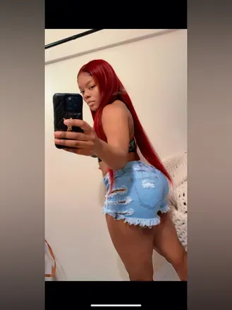 OnlyFans cuenta tastypeach25 avatar 1