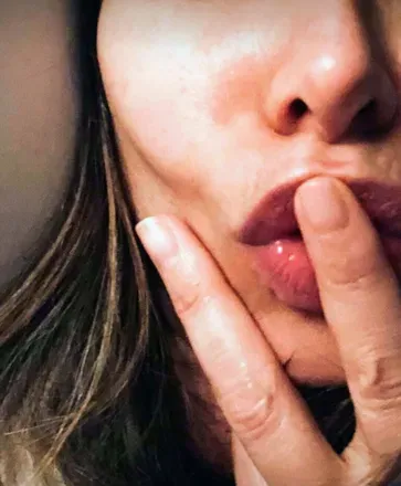 OnlyFans account  petitehotmaturevip avatar 1