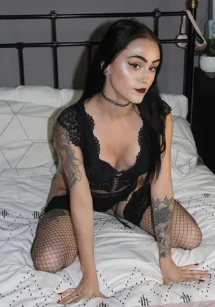 OnlyFans of blazeyxoxo