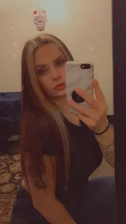 OnlyFans account  kaychey21 avatar 1