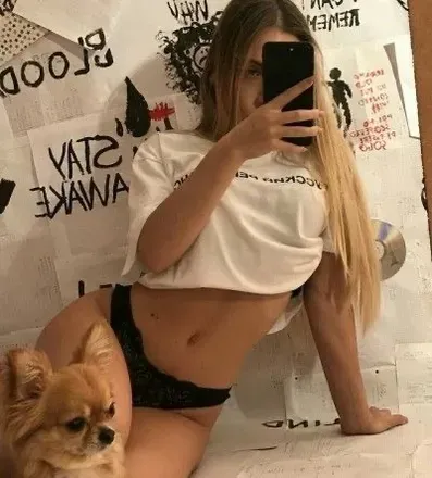 OnlyFans account  nadeira avatar 1